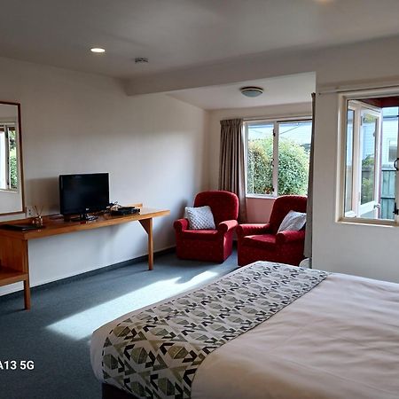 Anatoki Lodge Motel Takaka Exteriör bild